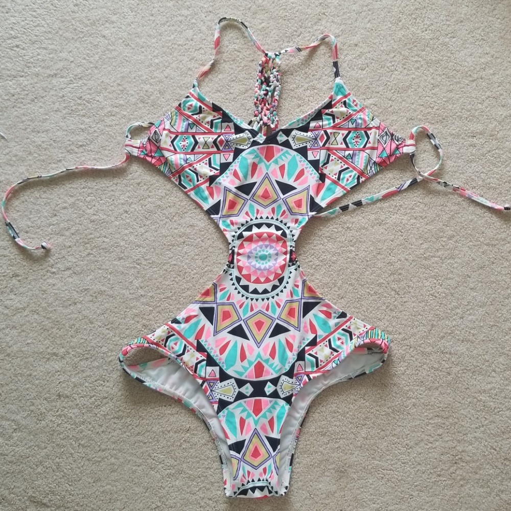 Billabong One Piece